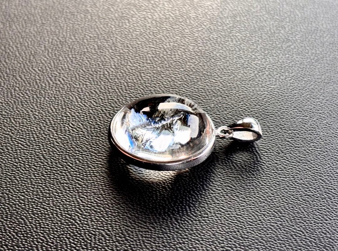 究極品質　永遠の愛を願う水晶の究極形態　虹のマスターウラルレムリアンPT