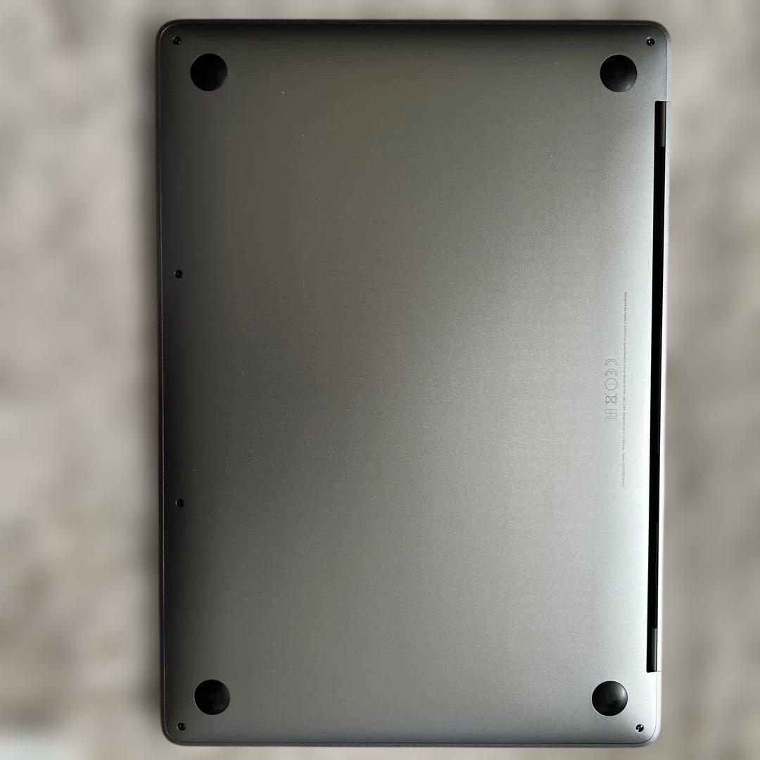 MacBook本体 MacBook Pro 2017 Intel i5 256GB 8GB RAM