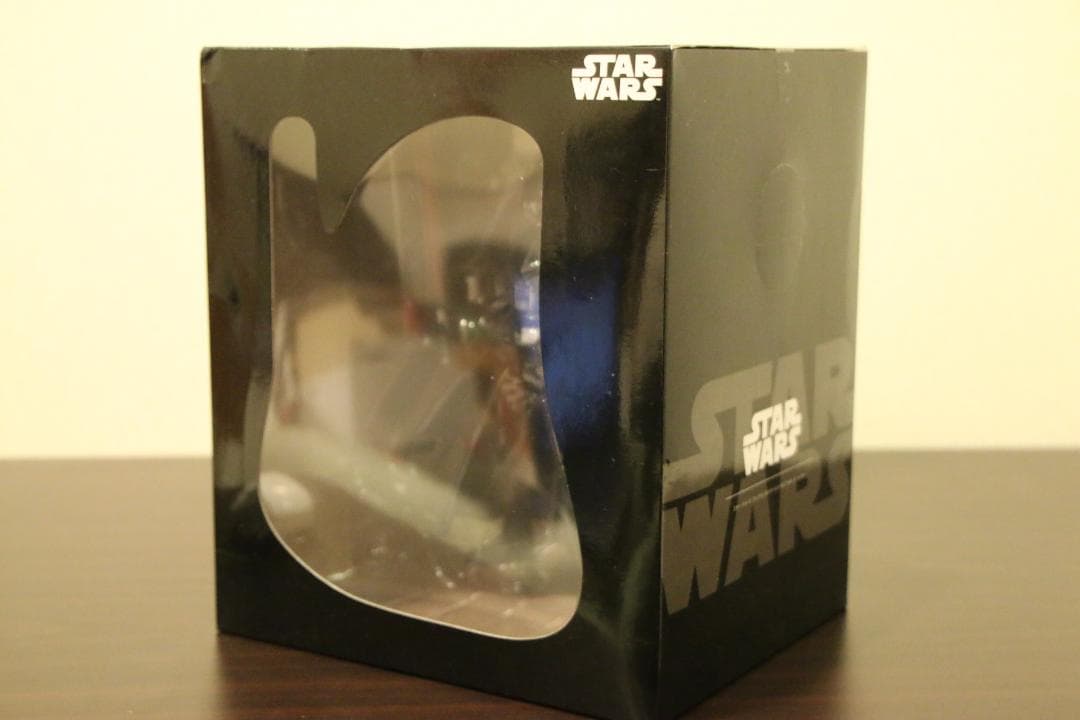 限定商品　スターウォーズ　プレミアム1/10フィギュア　ダース・ベイダー