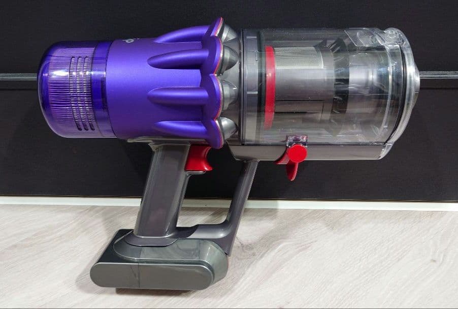②ダイソン dyson デジタルスリム SV18 本体のみ エコモード40分