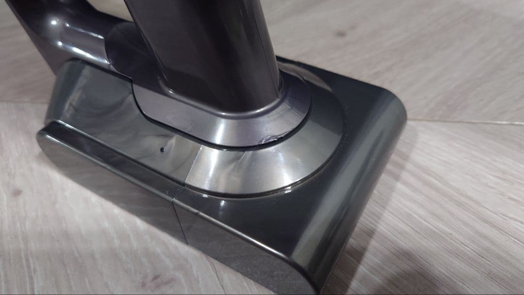 ②ダイソン dyson デジタルスリム SV18 本体のみ エコモード40分