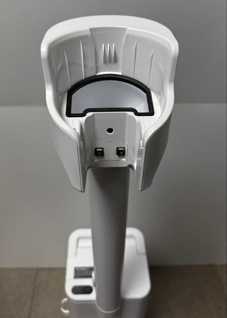 Shark◇CleanSense iQ+ IW3241J メタルブラック