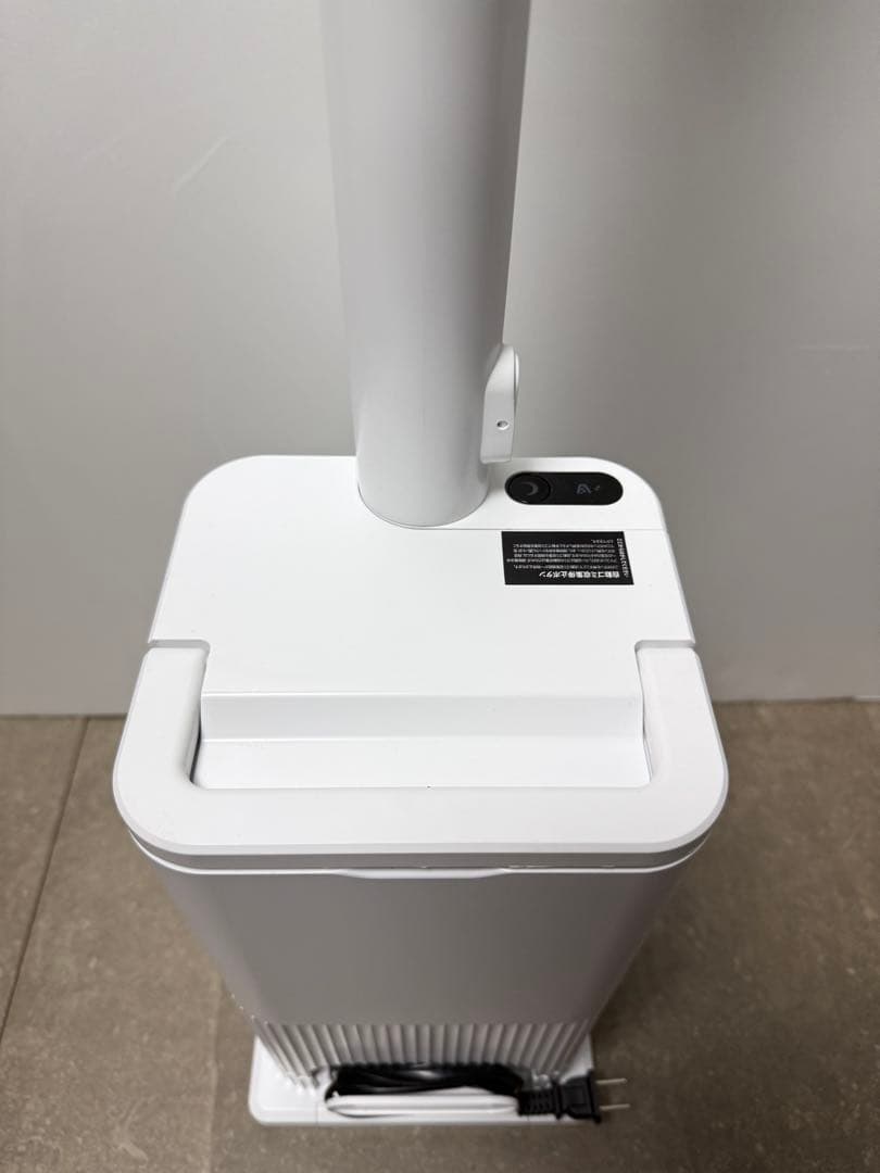 Shark◇CleanSense iQ+ IW3241J メタルブラック