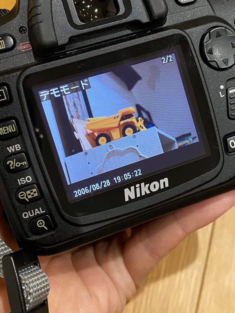 Nikon D80 CCDデジタル一眼 NIKKOR 35-70 動作品