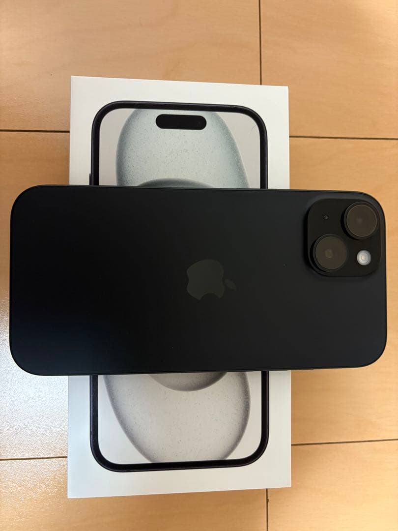 iPhone15 128GB ブラック SIMフリー