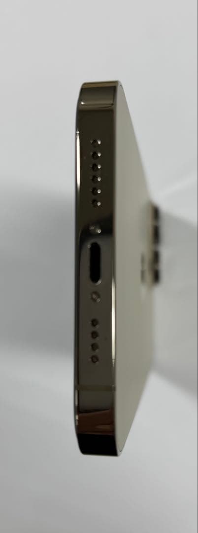 【格安】iPhone 14 Pro Max 256GB ゴールド本体【極美品】