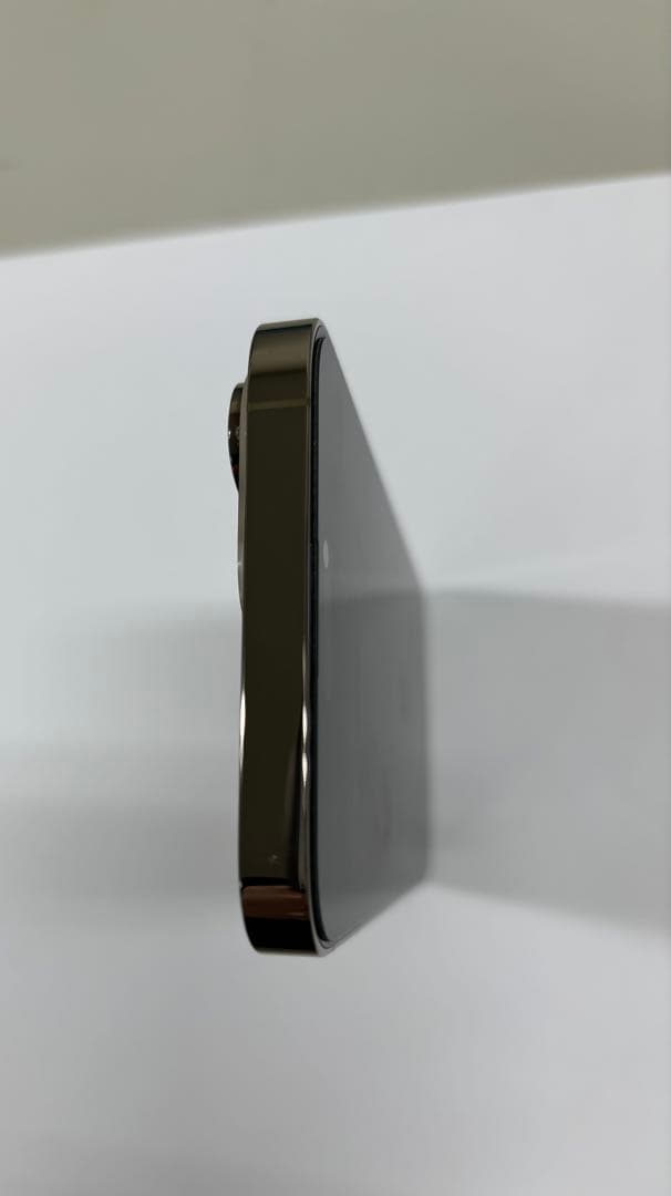 【格安】iPhone 14 Pro Max 256GB ゴールド本体【極美品】