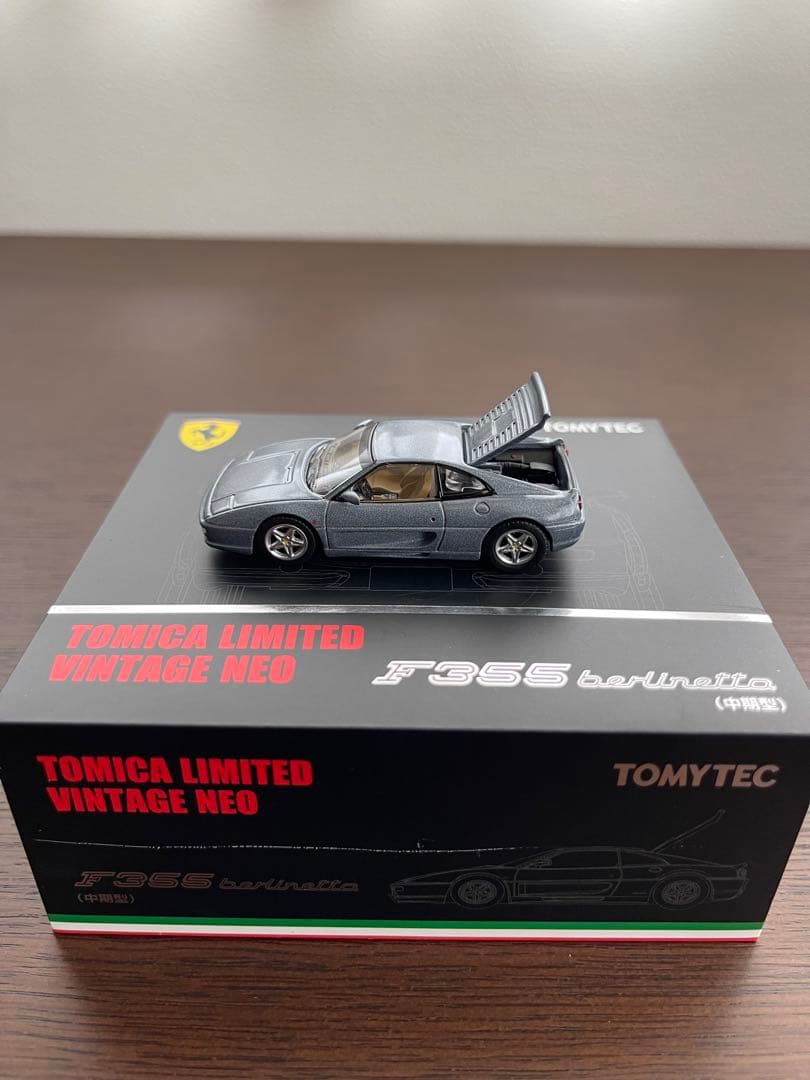 トミカリミテッドヴィンテージネオ F355 ベルリネッタ 中期型