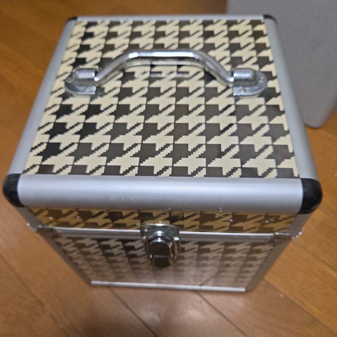 希少　インドのスターガーネット　特大　丸玉