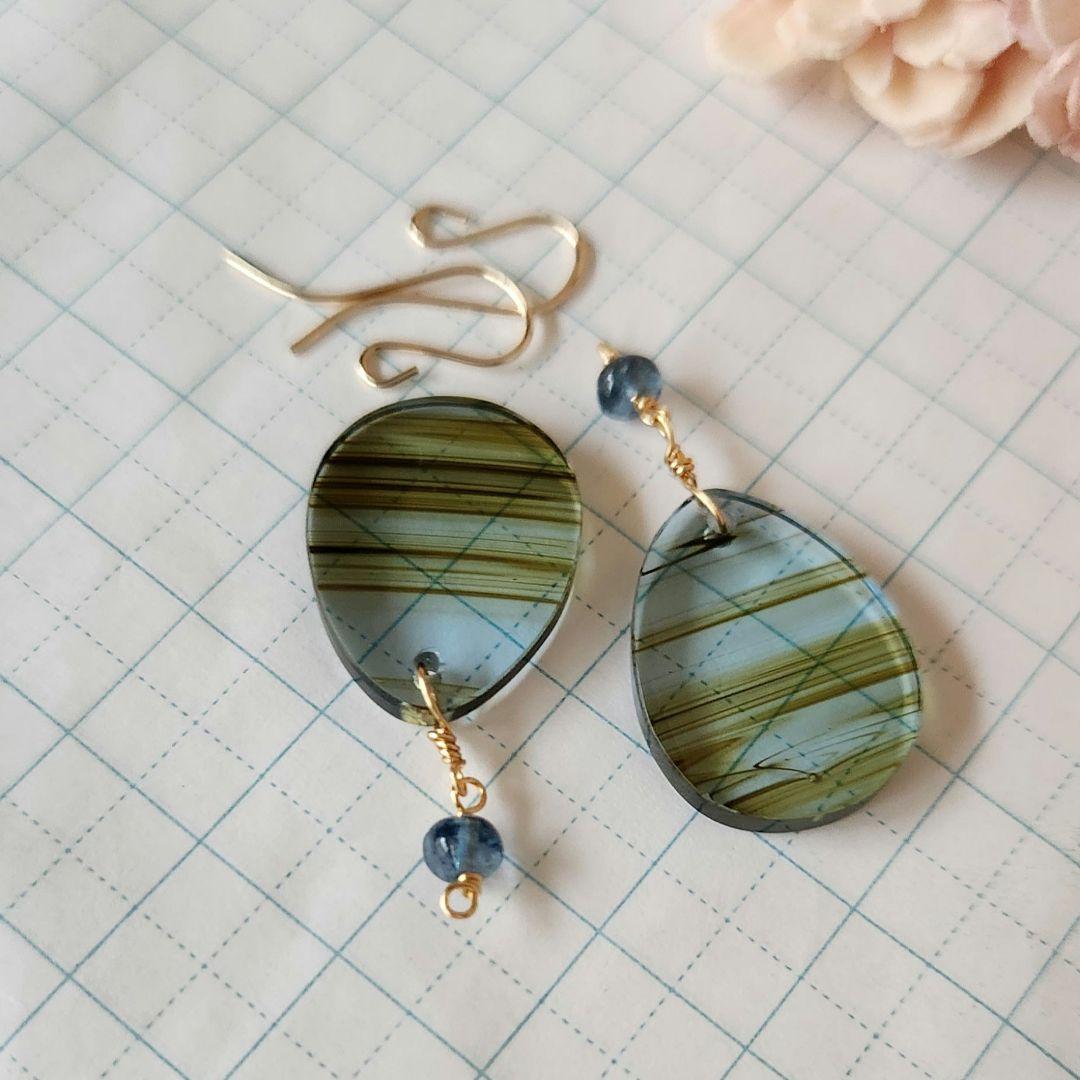 ✅️kaya,✅️１４kgf①オプシディアンピアス