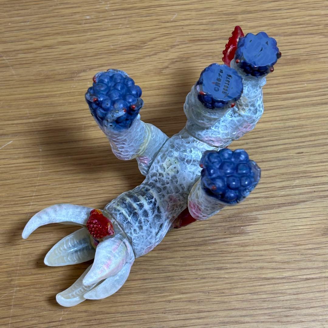 ウルトラ怪獣ソフビ　レヴィーラ　リペイント完成品　円谷プロ