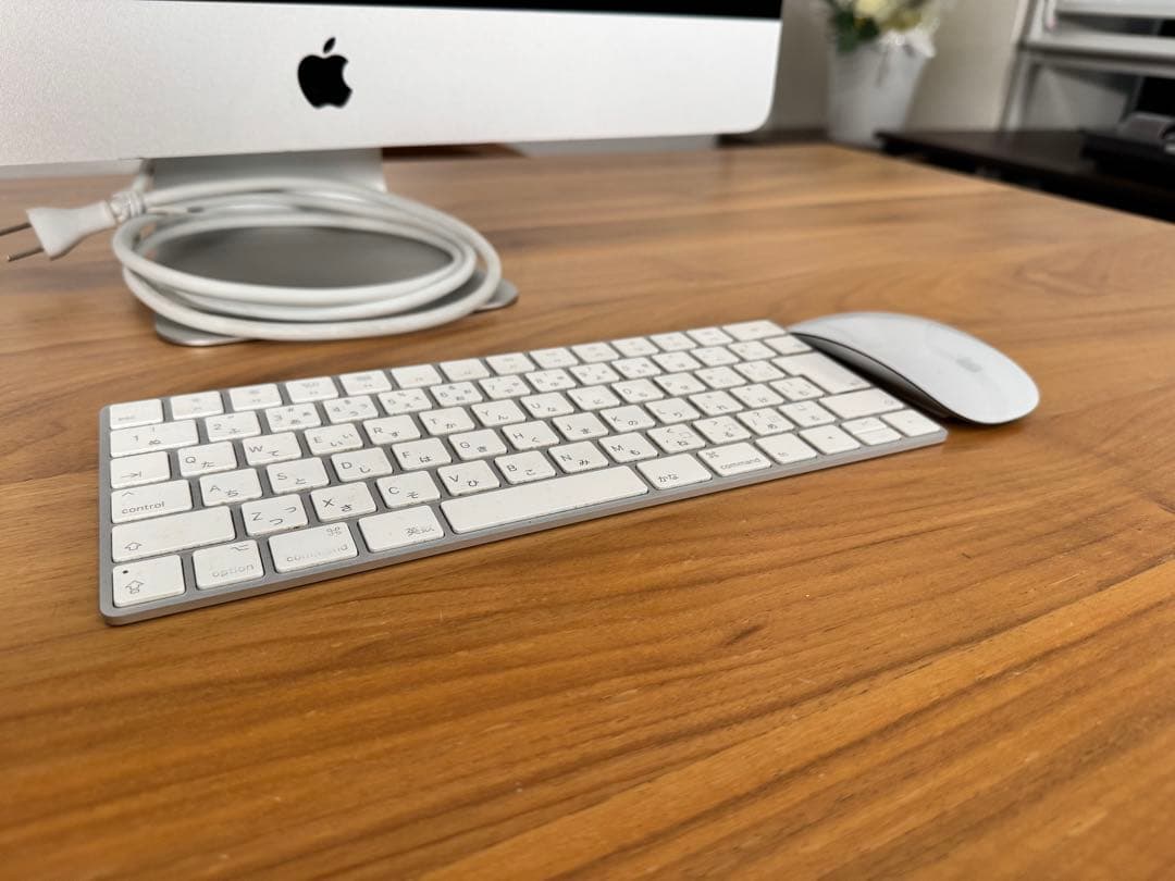 Apple iMac 21.5-inch, 2017 キーボード・マウス付き