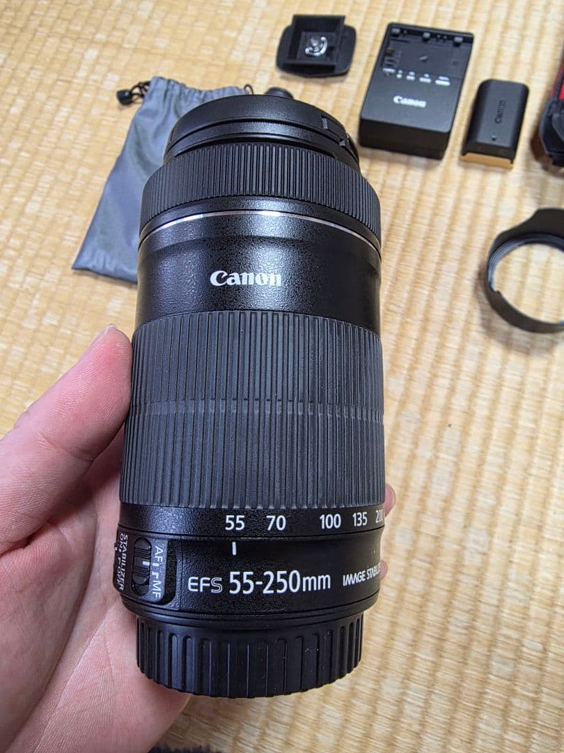 CanonEOS80Dダブルズームレンズ付き