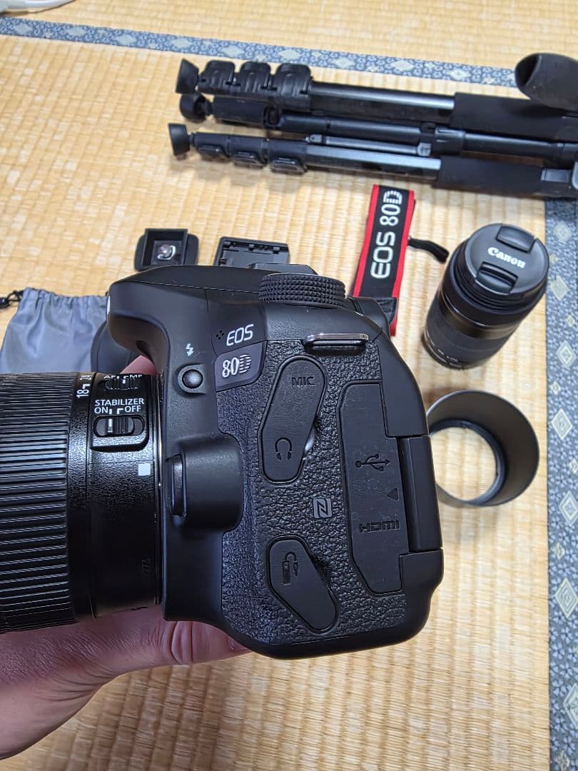 CanonEOS80Dダブルズームレンズ付き