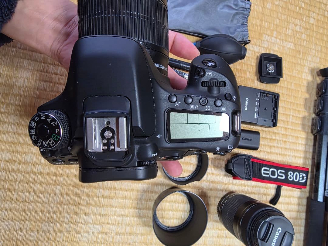 CanonEOS80Dダブルズームレンズ付き