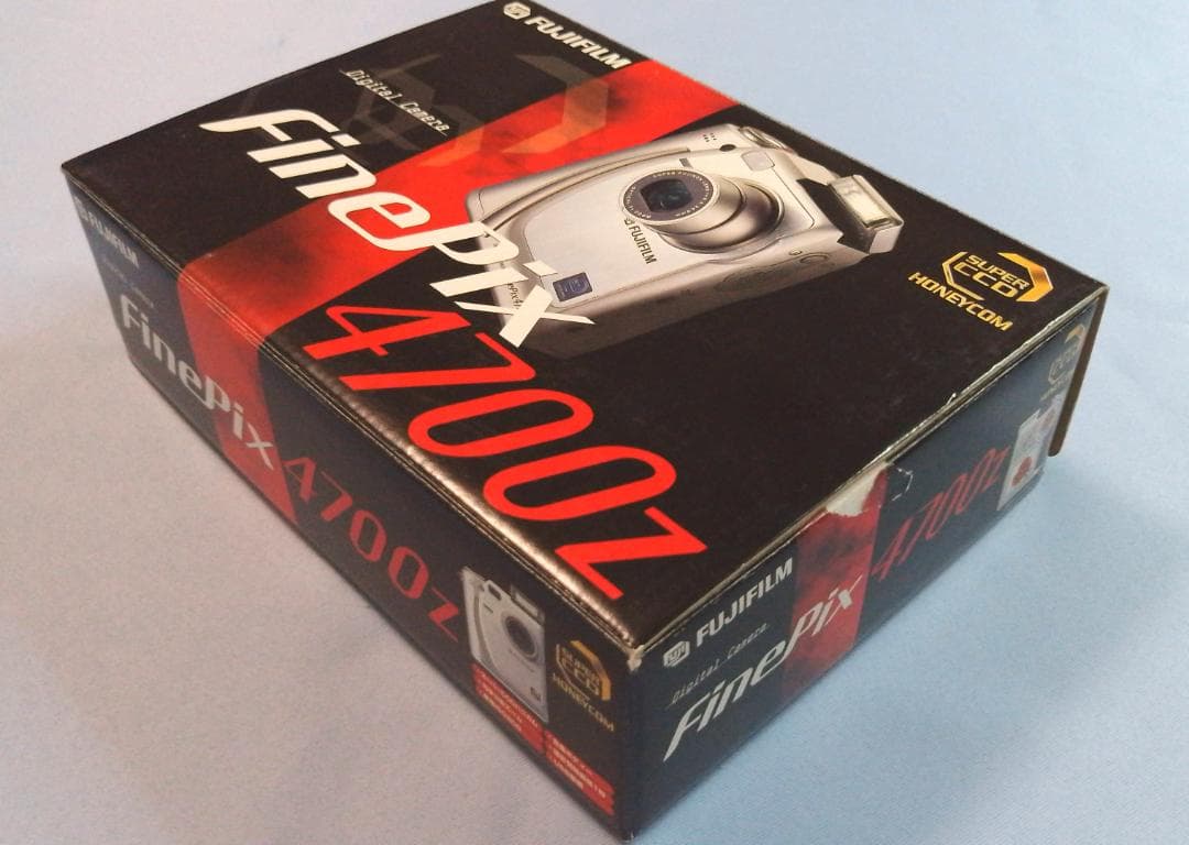 FinePix 4700Z（64MB SmartMedia付）