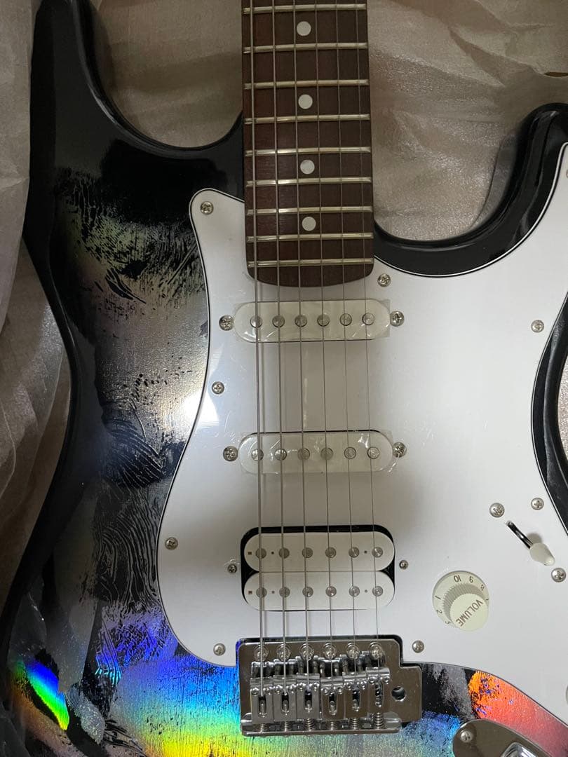 SPEAR エレキギター ギター 黒 ストラト ホログラム ギター 青