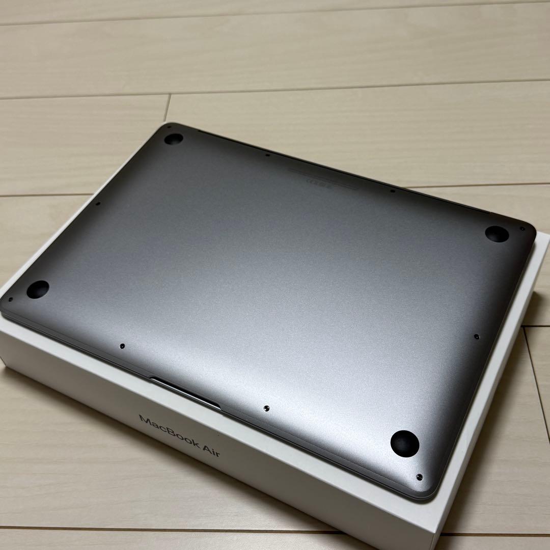 【美品】MacBook Air 13.3インチ スペースグレイ M1チップ