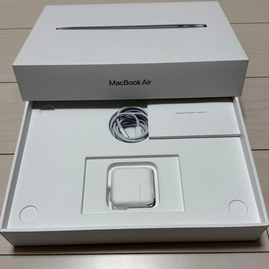 【美品】MacBook Air 13.3インチ スペースグレイ M1チップ