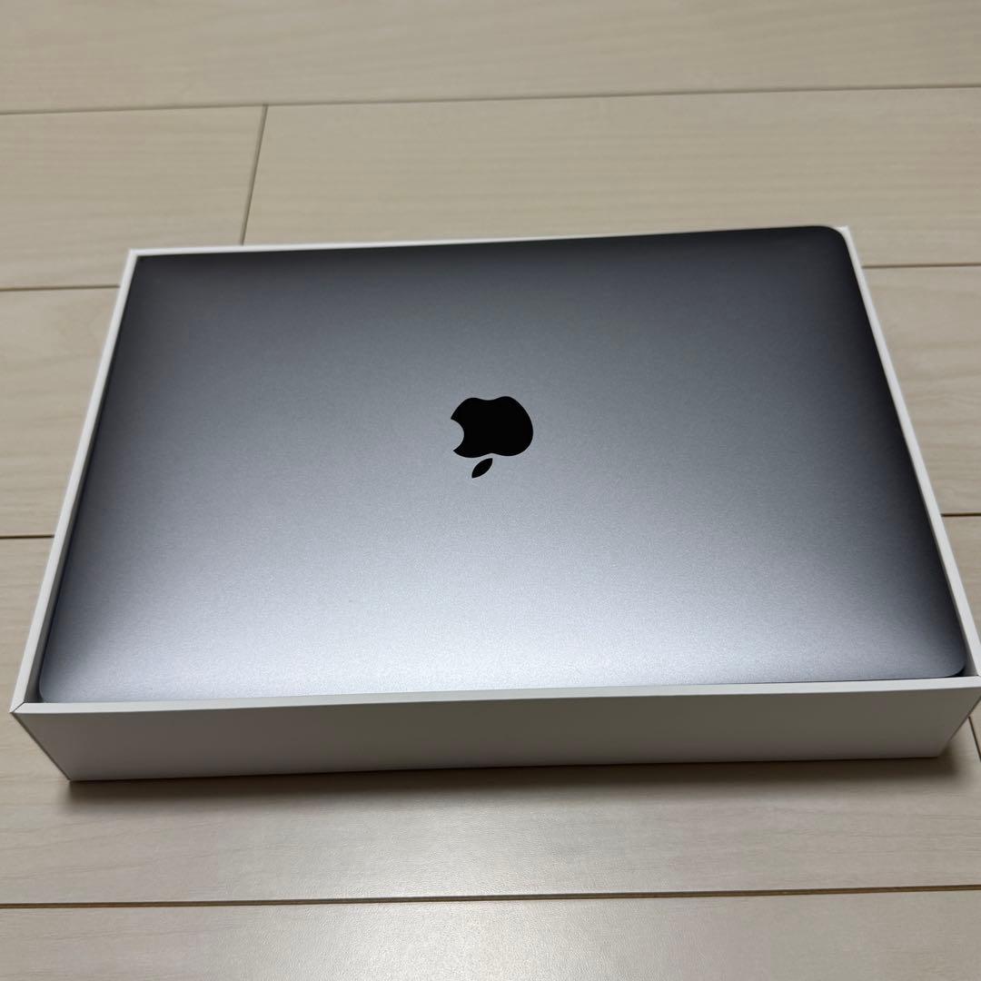 【美品】MacBook Air 13.3インチ スペースグレイ M1チップ