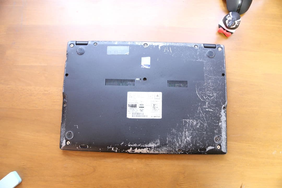 FUJITSU U9310/E 第10世代 core i5 OSなし 02