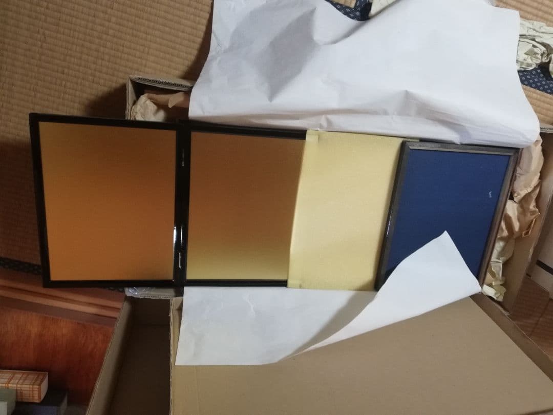 美術工芸品　三段ひな壇