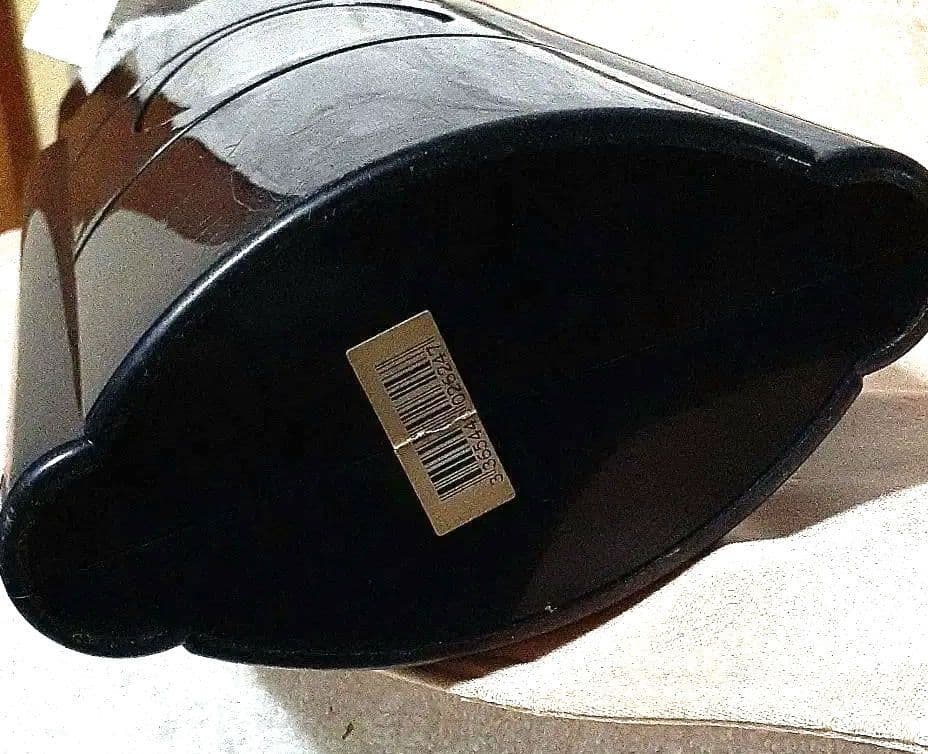 イブサンローラン、オピウムのディスプレイ用オブジェ