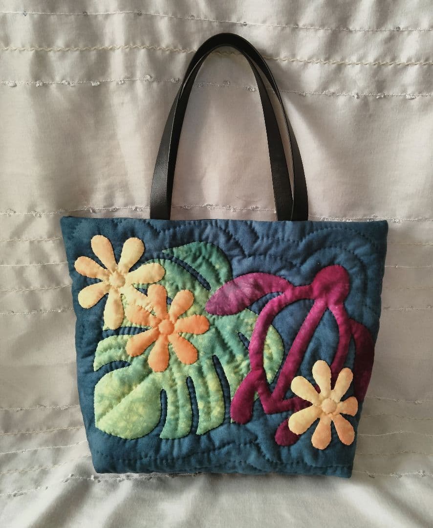 272.ハワイアンキルト・バッグ・ホヌ＆ティアレ＆モンステラ