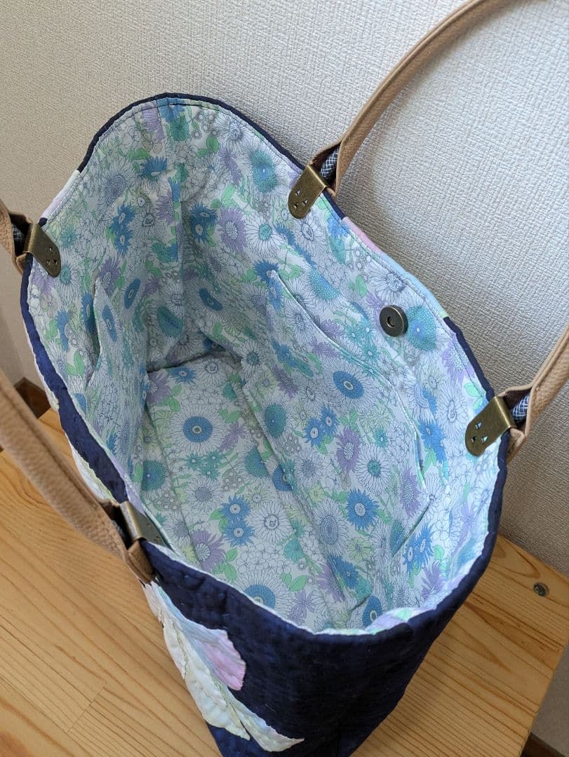 花柄キルティングトートバッグ