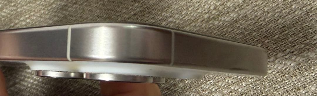 【美品】 iPhone15Pro 256GB ホワイト　SIMフリー