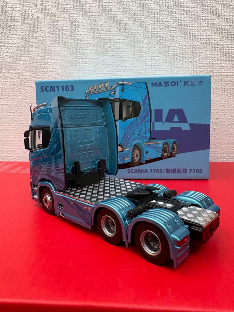 SCANIA 770S ミニカー 1/64 MAST DI