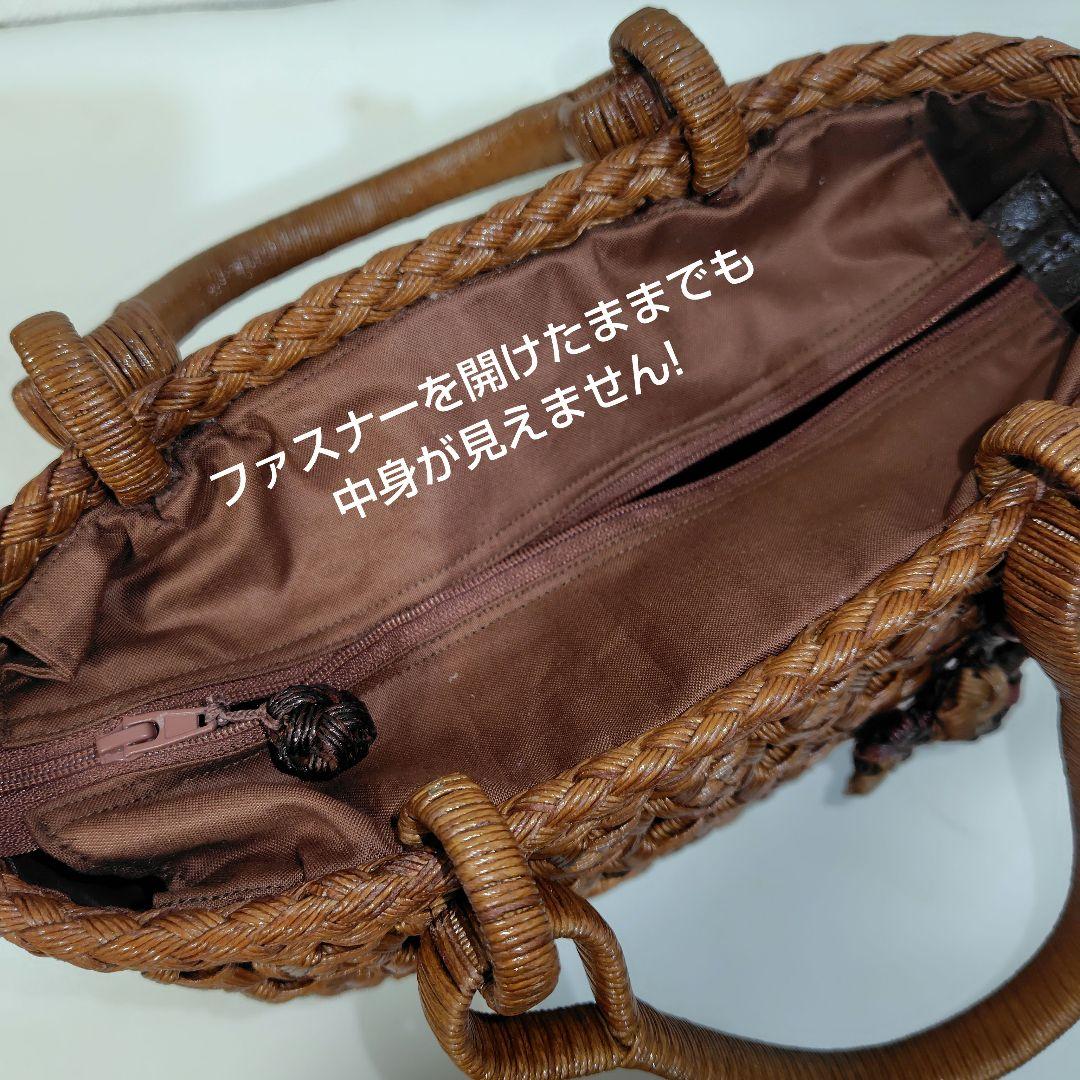 クラフトで作った山葡萄風花結び編＆花車編かごバッグ（チャーム付ファスナー付き蓋）