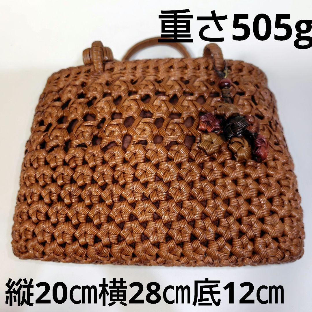 クラフトで作った山葡萄風花結び編＆花車編かごバッグ（チャーム付ファスナー付き蓋）