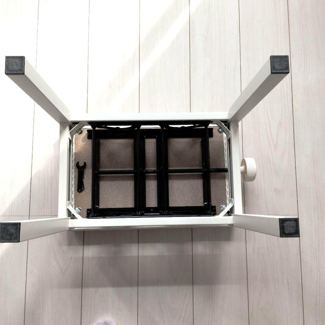 【極美品】ホワイト　電子ピアノ用椅子 合成皮革クッション