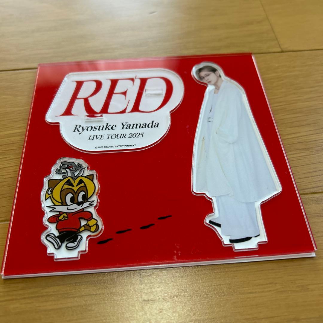 山田涼介　LEO ビッグパーカー Lサイズ　ジップパーカー　アクスタ　RED