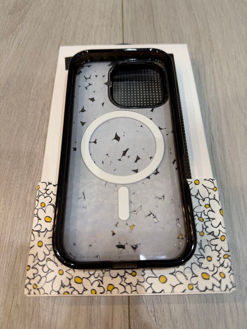 CASETiFY×zo&friends Daisy case スタンド付き
