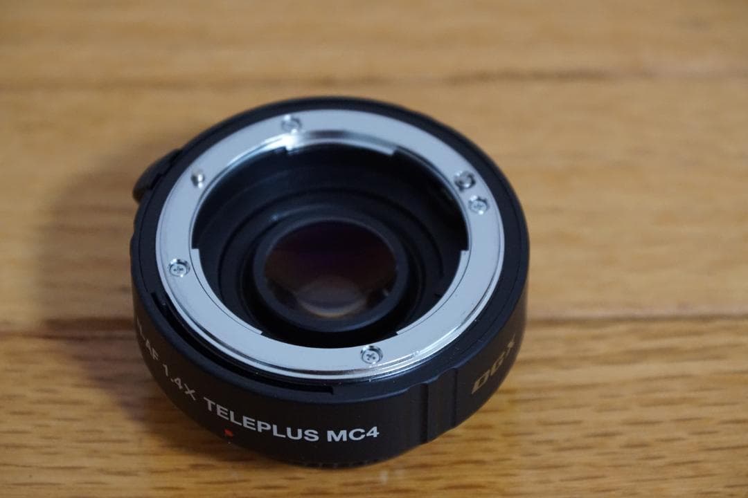 NIKON D600シャッター数5697枚 望遠,標準ズーム,ストロボセット