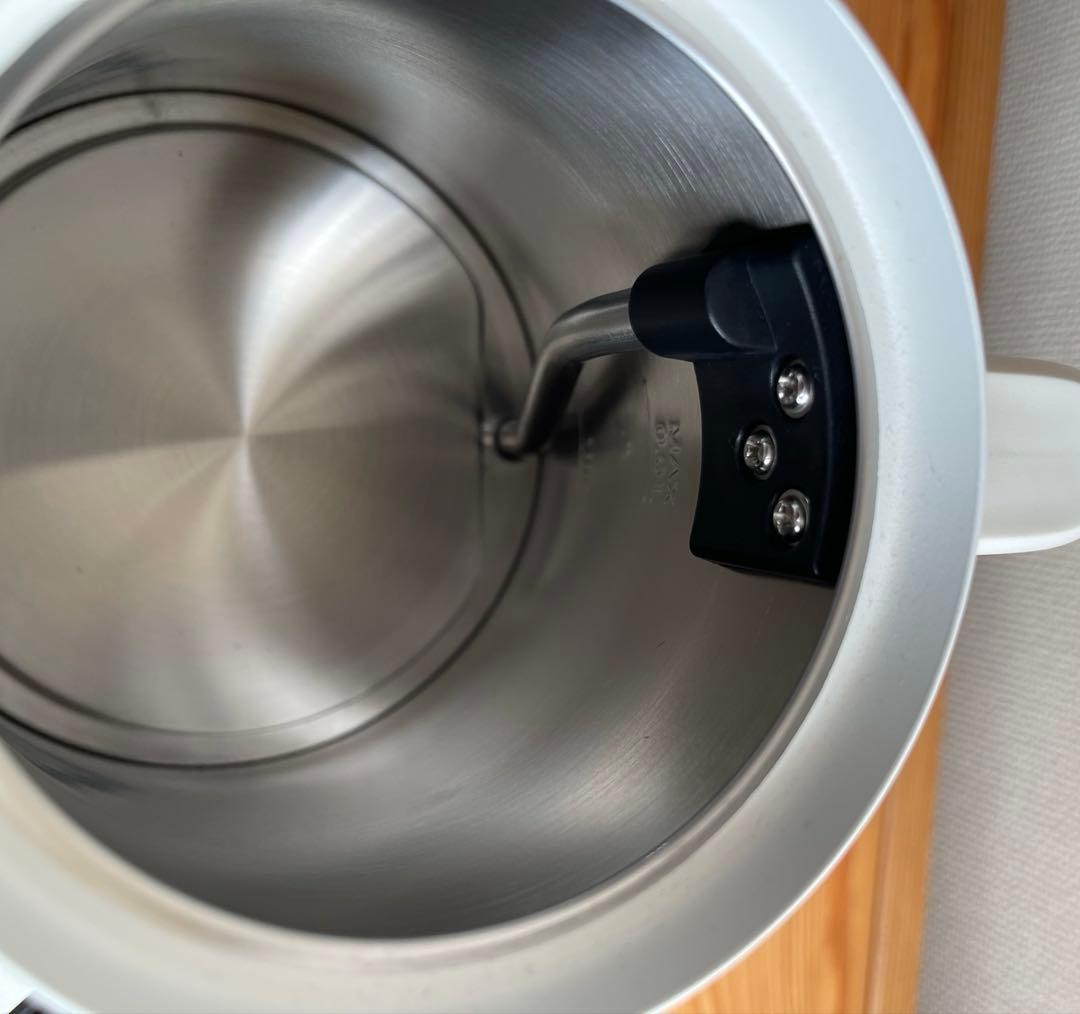 【未使用に近い】 BALMUDA バルミューダ ザ•ポットホワイトK02A-BK