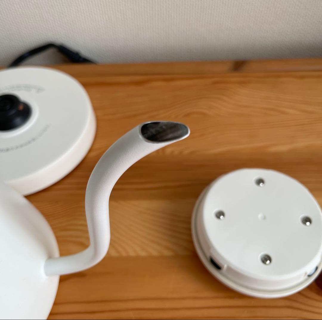 【未使用に近い】 BALMUDA バルミューダ ザ•ポットホワイトK02A-BK