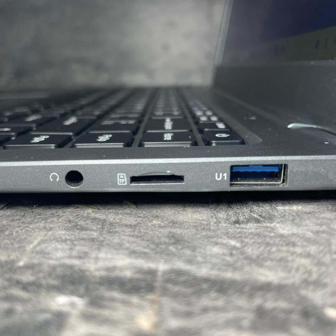 ★SSD Windows11 office2024 初期設定済すぐ使える★S