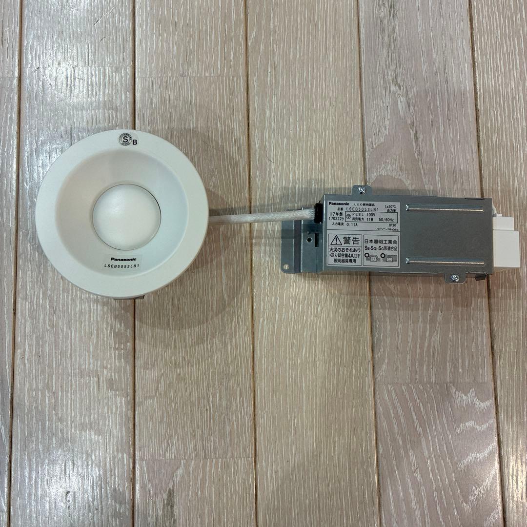 パナソニック　ダウンライト パナソニック　LED照明器具