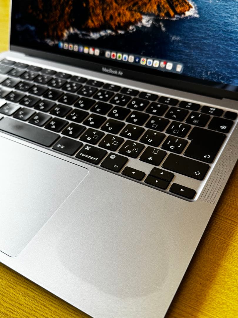 MacBook本体 M1 MacBook Air (RAM 8GB, SSD 256GB) SG