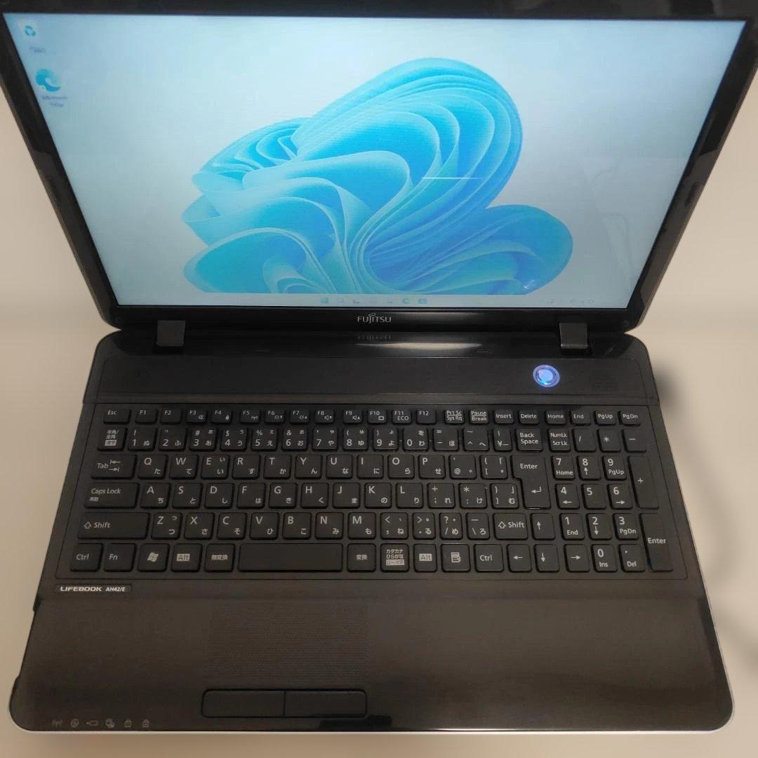 富士通　ノートパソコン Core i5 Windows11 最新オフィス