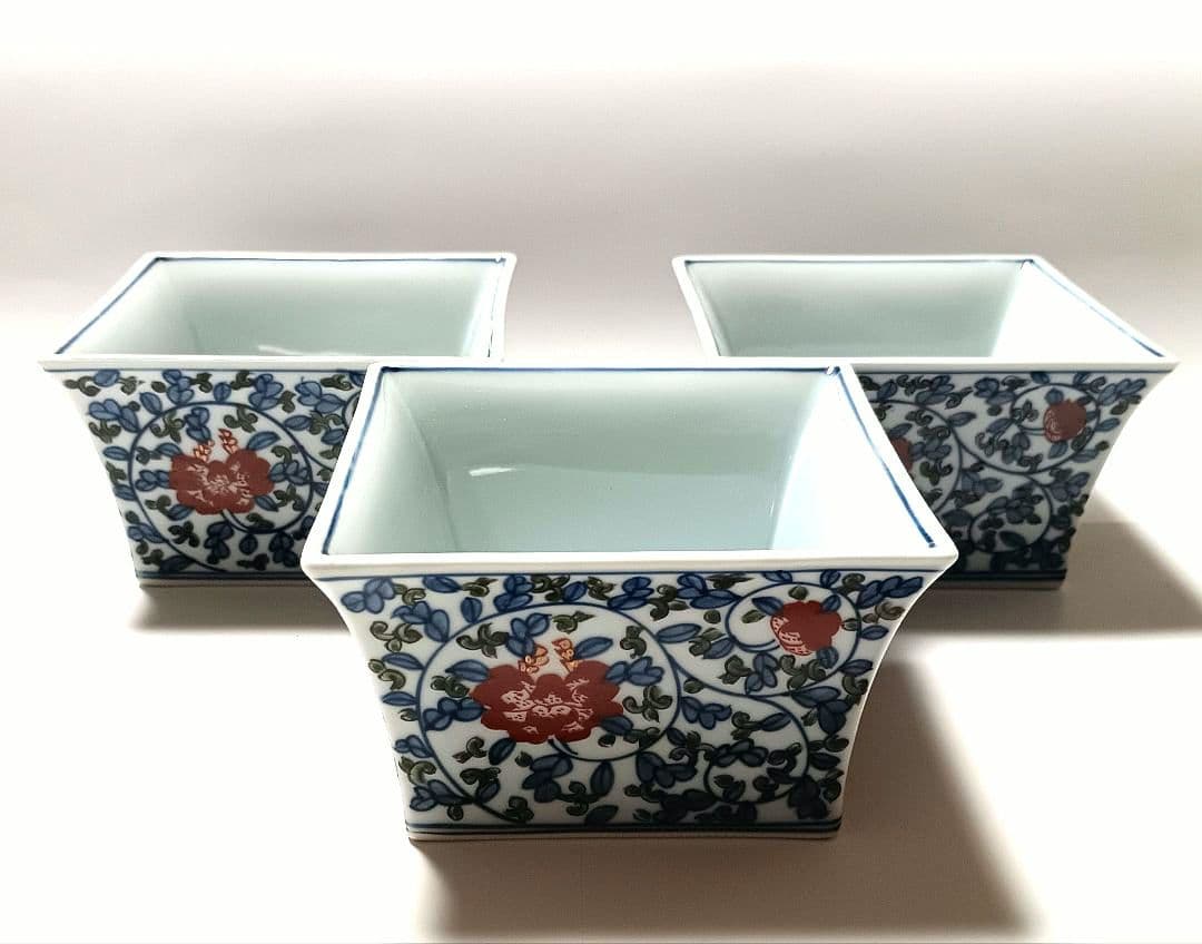 ② 源右衛門窯 染錦 牡丹唐草 角鉢 3客組