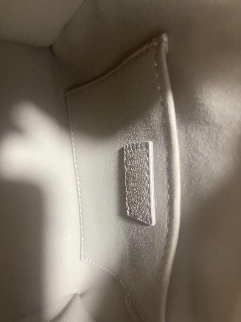 LOUIS* VUITTON グレー モノグラム バッグ