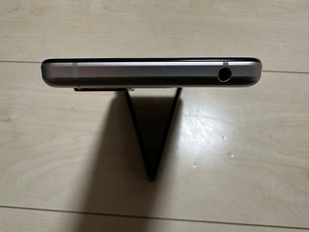 AQUOS sense4 lite SHARP SH-RM15 シルバー