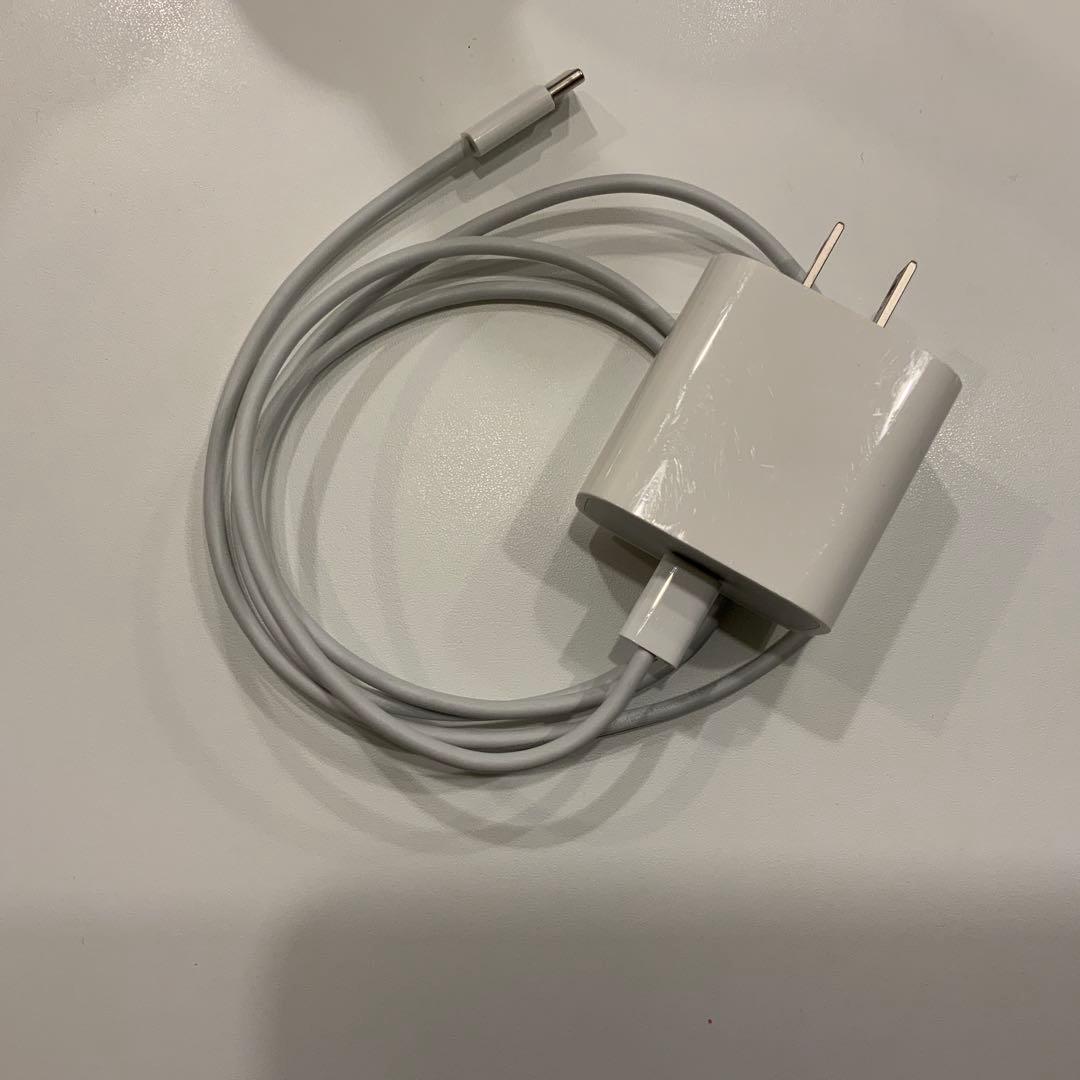 iPad Pro 12.9 第4世代 256GB Wi-Fi カバー付