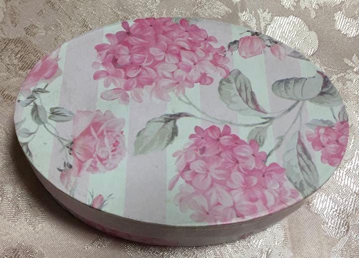 Meissen マイセン 手描き　お花　小皿　小物入れ　刻印　青い双剣