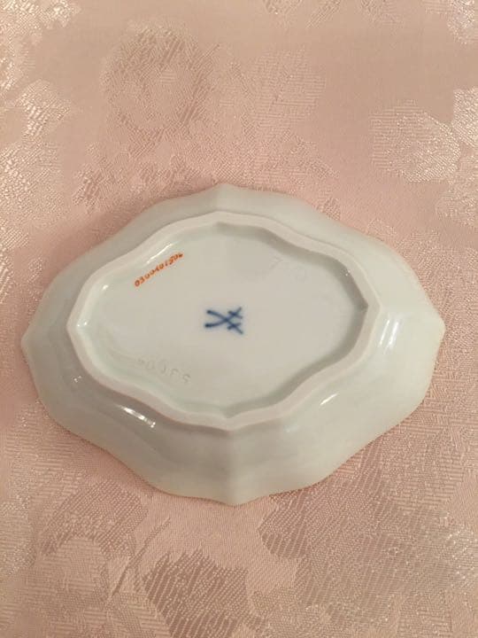 Meissen マイセン 手描き　お花　小皿　小物入れ　刻印　青い双剣