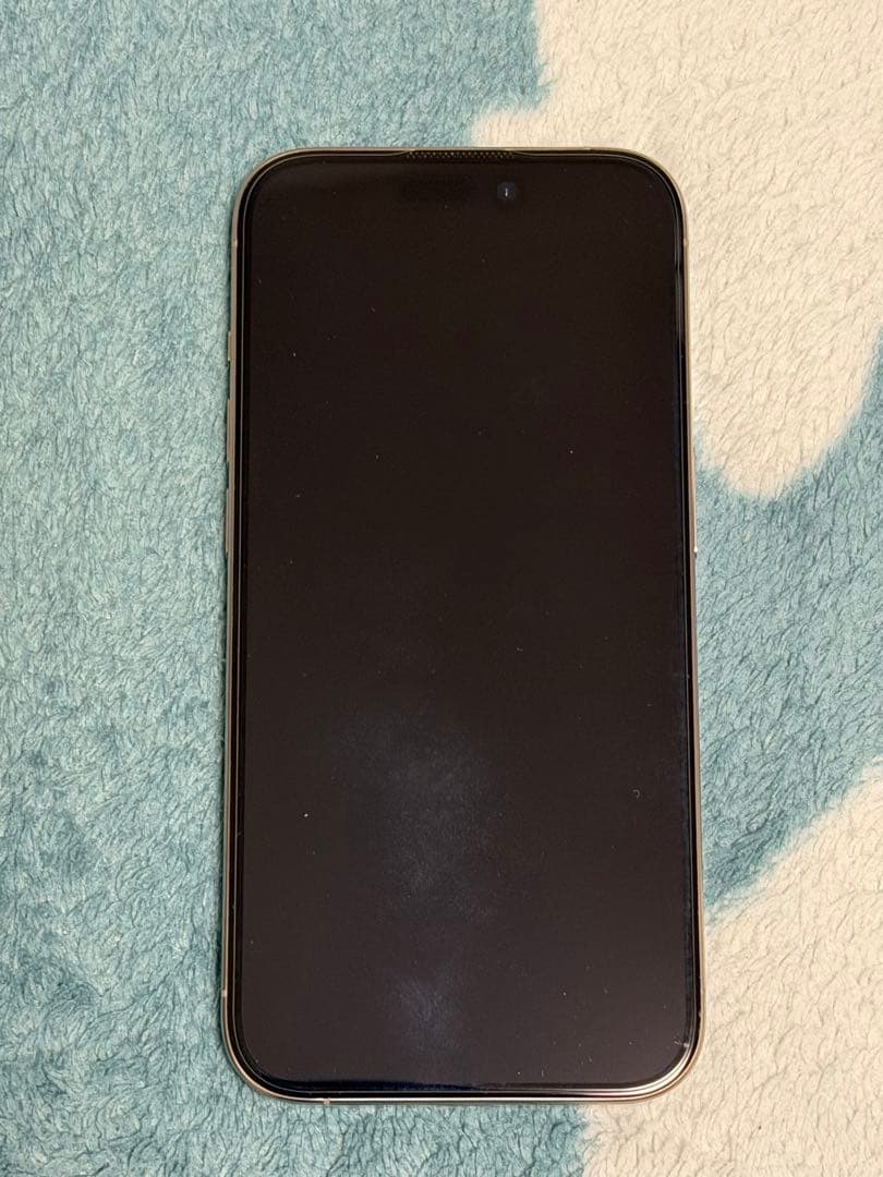 Apple iPhone 15 Pro ナチュラルチタニウム256GB